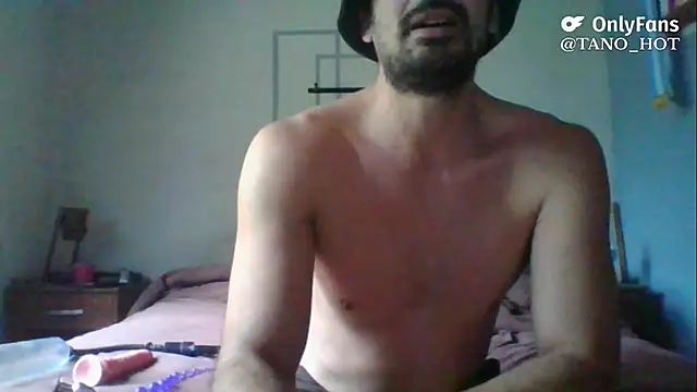 italianbighorse22 online show from 10-16-25, 08:21