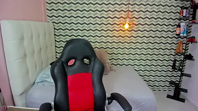 Snapshot of ARYAMORGAN1 chatting on 10-16-25, 03:07 ARYAMORGAN1 online show from 10-16-25, 03:07