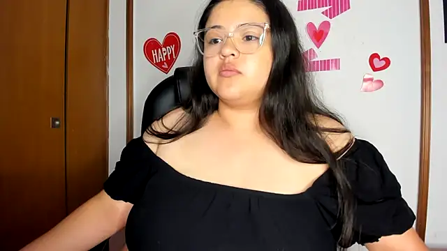 lizzie c online show from 02-10-25, 09:36