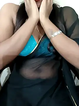 Snapshot of Mee_Neeharika chatting on 01-04-25, 12:48 Mee Neeharika online show from 01-04-25, 12:48