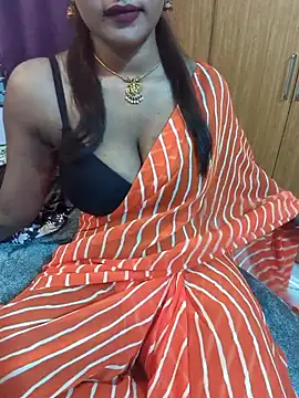 Snapshot of Mee_Neeharika chatting on 10-24-25, 02:13 Mee Neeharika online show from 10-24-25, 02:13