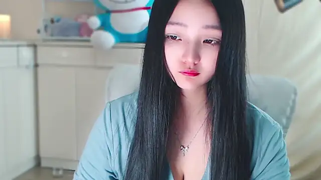 Snapshot of xiao-xiao-D chatting on 01-08-25, 12:37 xiao-xiao-D online show from 01-08-25, 12:37