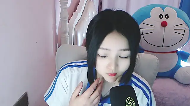 Snapshot of xiao-xiao-D chatting on 02-21-25, 11:44 xiao-xiao-D online show from 02-21-25, 11:44