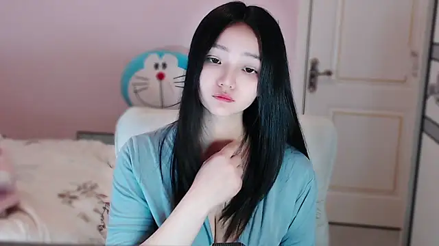 Snapshot of xiao-xiao-D chatting on 03-05-25, 12:00 xiao-xiao-D online show from 03-05-25, 12:00