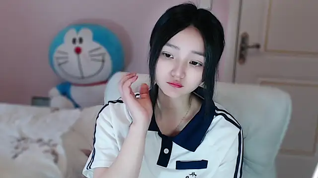 Snapshot of xiao-xiao-D chatting on 03-07-25, 09:18 xiao-xiao-D online show from 03-07-25, 09:18