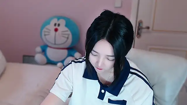 Snapshot of xiao-xiao-D chatting on 03-08-25, 08:33 xiao-xiao-D online show from 03-08-25, 08:33