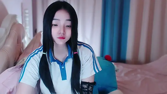 Snapshot of xiao-xiao-D chatting on 10-12-25, 04:44 xiao-xiao-D online show from 10-12-25, 04:44