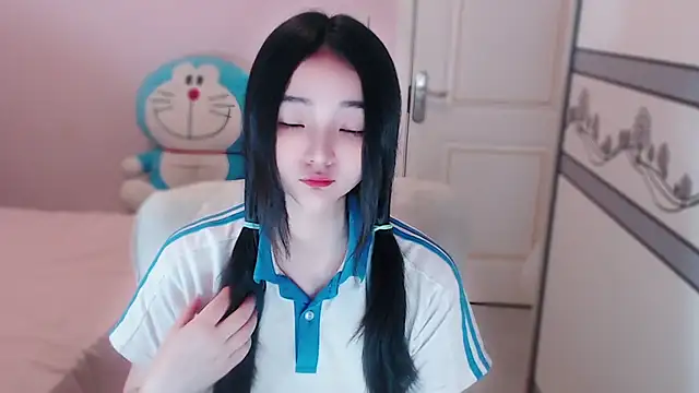 Snapshot of xiao-xiao-D chatting on 10-18-25, 02:03 xiao-xiao-D online show from 10-18-25, 02:03