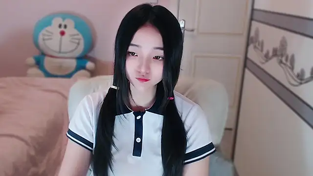 Snapshot of xiao-xiao-D chatting on 10-20-25, 10:27 xiao-xiao-D online show from 10-20-25, 10:27