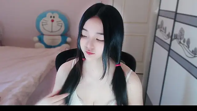 Snapshot of xiao-xiao-D chatting on 11-22-25, 03:27 xiao-xiao-D online show from 11-22-25, 03:27