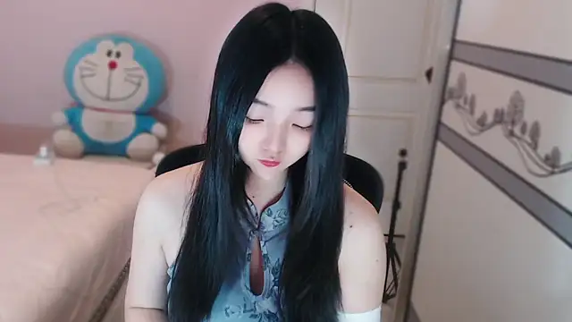 xiao-xiao-D online show from 11-28-25, 05:43