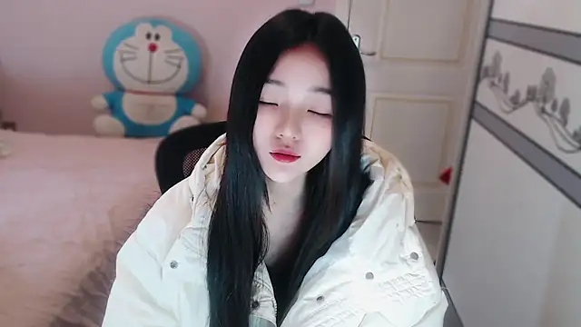 xiao-xiao-D online show from 12-01-25, 07:02