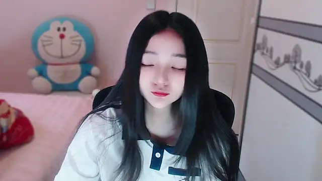 xiao-xiao-D online show from 02-06-26, 03:44