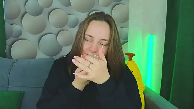 Cute smile sharon online show from 03-15-25, 06:14