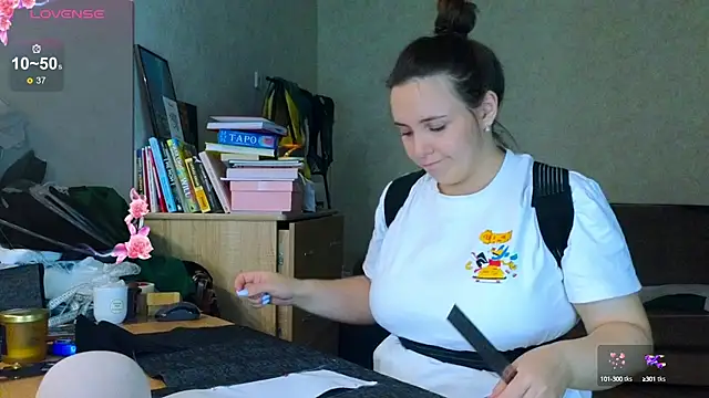 Cute smile sharon online show from 10-05-25, 03:21