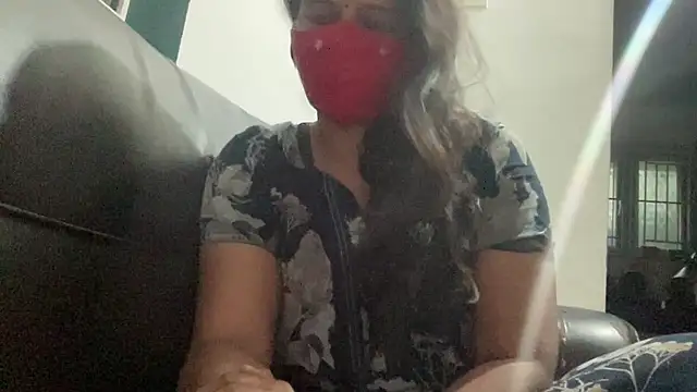 Tamil Sanjana  online show from 02-05-26, 01:10