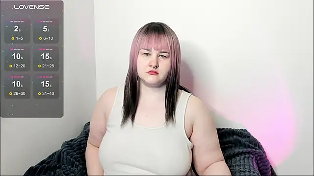 Snapshot of Anna_Nott chatting on 10-28-25, 05:22 Anna Nott online show from 10-28-25, 05:22