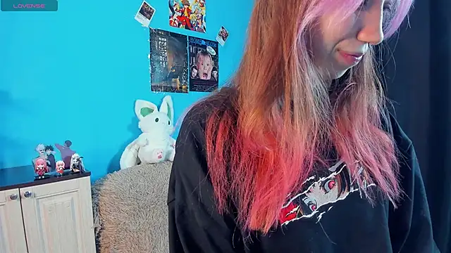 Snapshot of _Mindy_ chatting on 03-15-25, 05:08 Mindy online show from 03-15-25, 05:08