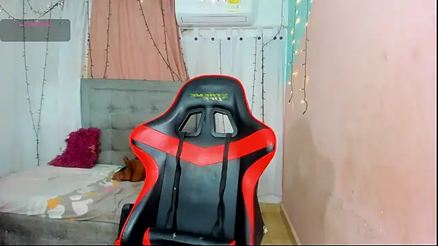 dani-lue online show from 12-22-25, 02:36