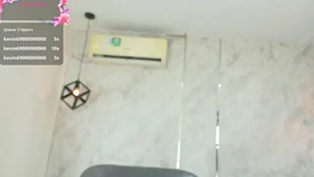 Snapshot of dani-lue chatting on 03-09-26, 02:54 dani-lue online show from 03-09-26, 02:54