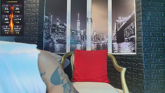 JhonyMiller  online show from 01-05-25, 08:10