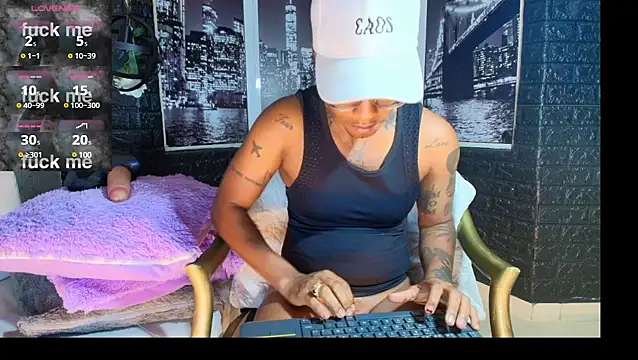 JhonyMiller  online show from 01-19-25, 02:15