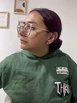 michell boobs  online show from 01-09-25, 12:30