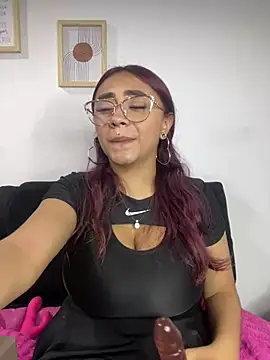 michell boobs  online show from 02-04-25, 05:01