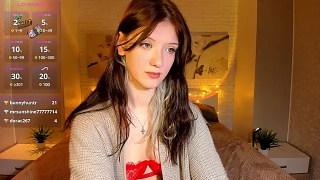 Snapshot of Lina_Vi chatting on 03-19-25, 12:37 Lina Vi online show from 03-19-25, 12:37