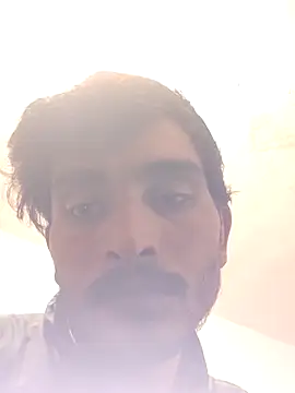 Snapshot of shivay_kumar_01 chatting on 11-29-25, 04:48 shivay kumar 01 online show from 11-29-25, 04:48