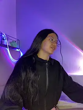 Rosita forever  online show from 02-15-25, 01:16