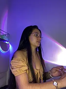 Rosita forever  online show from 02-17-25, 10:03