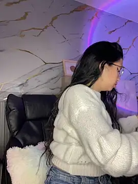 Rosita forever  online show from 10-11-25, 04:55