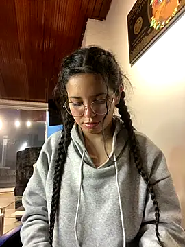 Rosita forever  online show from 11-08-25, 02:39