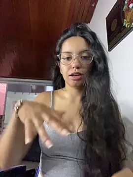 Snapshot of Rosita_forever_ chatting on 01-06-26, 03:05 Rosita forever online show from 01-06-26, 03:05