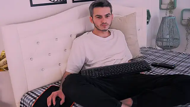 Devin Jay online show from 01-07-25, 04:48