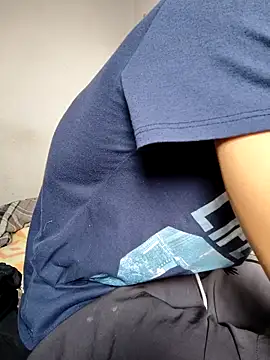 Snapshot of gatoalex89 chatting on 10-24-25, 12:45 gatoalex89 online show from 10-24-25, 12:45