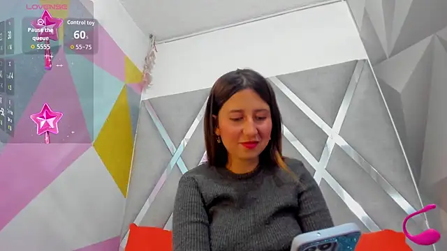 Snapshot of Valeria_grey69 chatting on 09-08-25, 05:56 Valeria grey69 online show from 09-08-25, 05:56