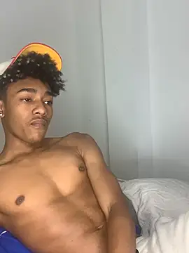 Boy cock18 online show from 01-06-25, 02:15