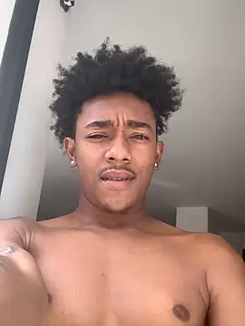 Boy cock18 online show from 10-29-25, 06:53