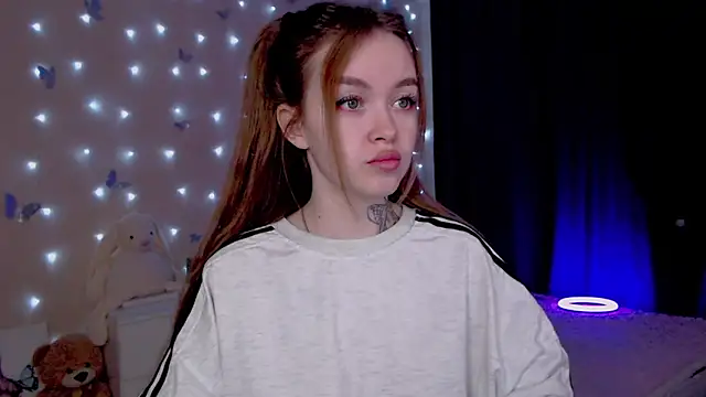 Snapshot of Naughty_Mable chatting on 02-06-26, 12:48 Naughty Mable online show from 02-06-26, 12:48