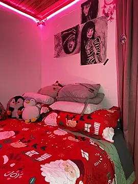 lauuraww online show from 11-10-25, 06:29