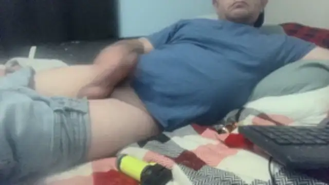 Snapshot of party51502 chatting on 11-20-25, 11:43 party51502 online show from 11-20-25, 11:43