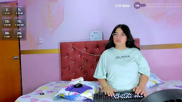 mia18 queen online show from 12-29-24, 09:50