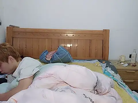 DOUMI98 online show from 12-15-25, 01:21