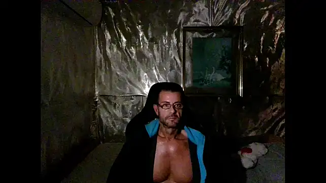 Marieettee online show from 12-27-24, 04:21