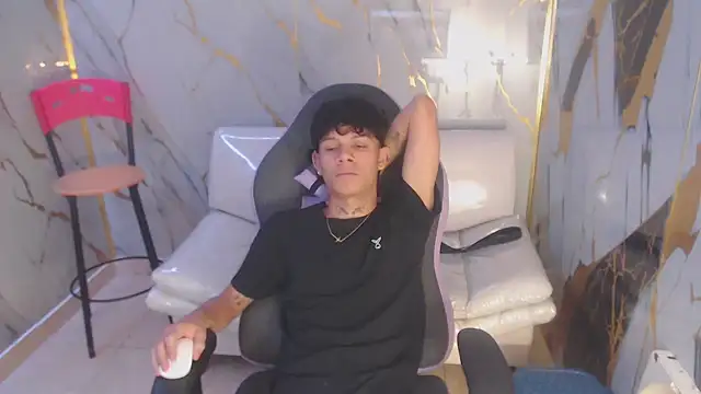 andy dan18 online show from 10-16-25, 04:41