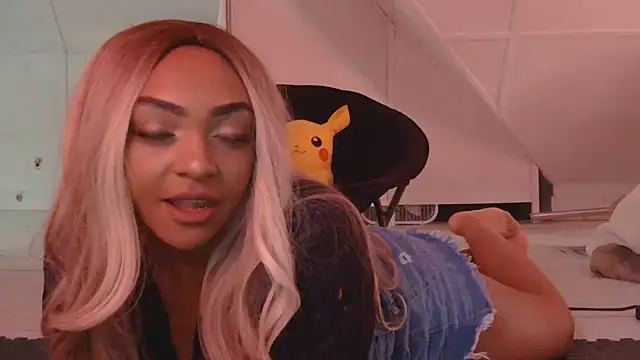 jaslenelovely online show from 12-30-24, 04:19