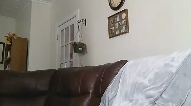 jaslenelovely online show from 01-22-25, 03:40