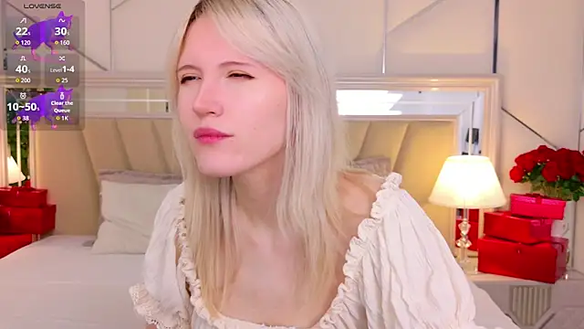 Snapshot of NellieLoyns chatting on 12-01-25, 05:18 NellieLoyns online show from 12-01-25, 05:18